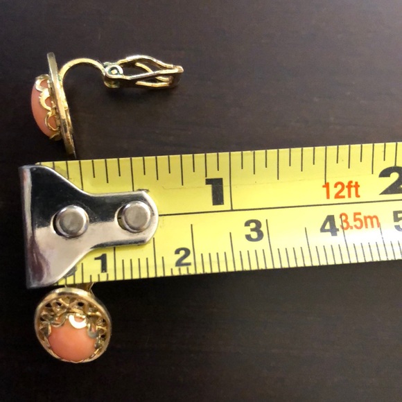 Vintage Small Gold and Pink Clip On Earrings - Picture 4 of 7